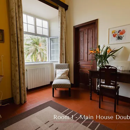 Bed & Breakfast Solar De Lalem Maia (Sao Miguel)