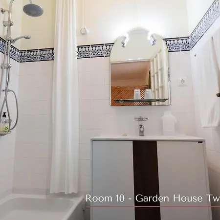 Solar De Lalem Bed and Breakfast