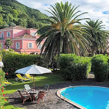 Bed and breakfast Solar De Lalém Maia (Sao Miguel)