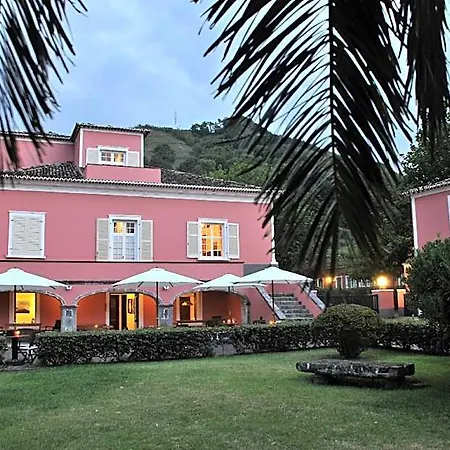 Bed and breakfast Solar De Lalém