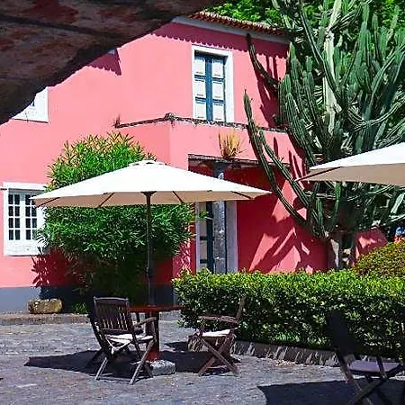 Bed and breakfast Solar De Lalém 4*