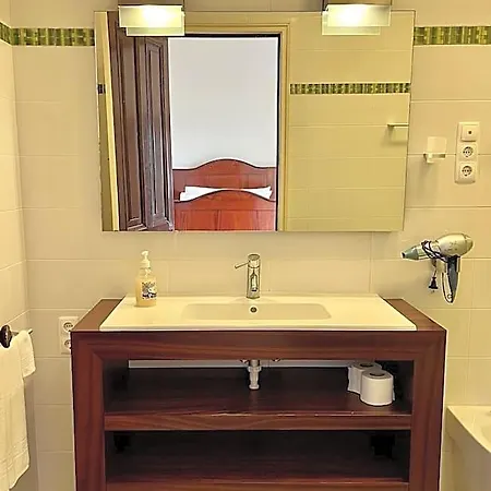 Solar De Lalém 4*