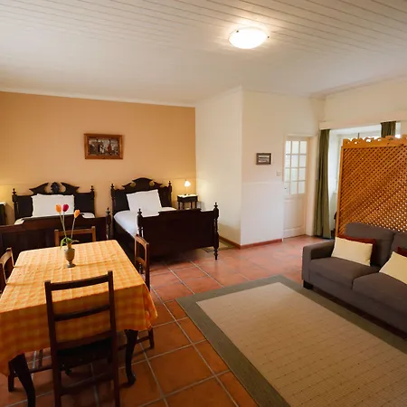 Bed and breakfast Solar De Lalém Maia (Sao Miguel)
