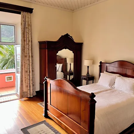 Solar De Lalém Bed and breakfast Maia (Sao Miguel)