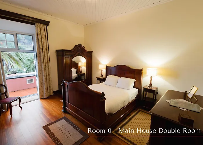 Solar De Lalem Frühstückspension Maia (Sao Miguel)